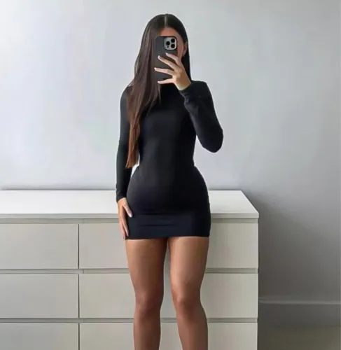 Vende-se vestido usado apenas uma vez ,esta no precinho