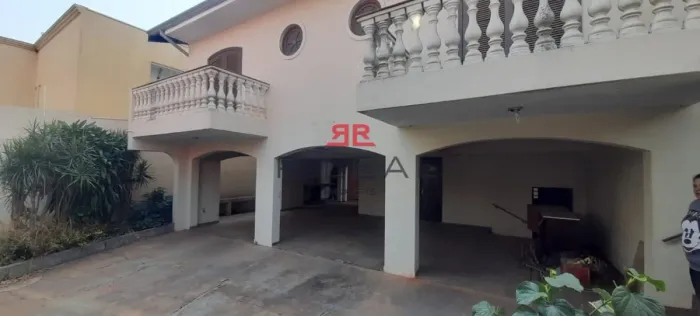 Casa para venda com 279 m² e 4 quartos no Jardim Europa, Bauru - SP.