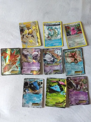 330 Cartas pokemon + Raras
