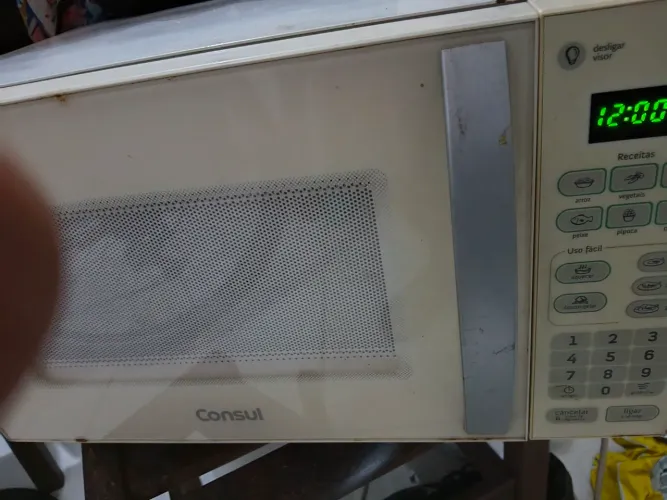 Microondas Consul 18 litros branco