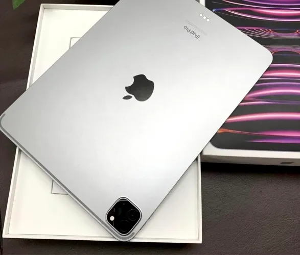 iPad Pro M2 ( 13 polegadas)