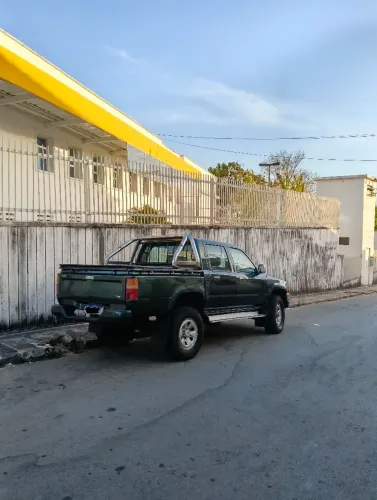 Toyota Hilux CD SR5 4X4 2.8 Diesel 1999