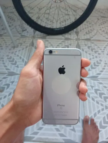 iPhone 6s