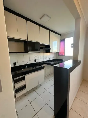 Apartamento Residencial para Locação ou Venda com 02 Dormitórios no bairro Loteamento Club