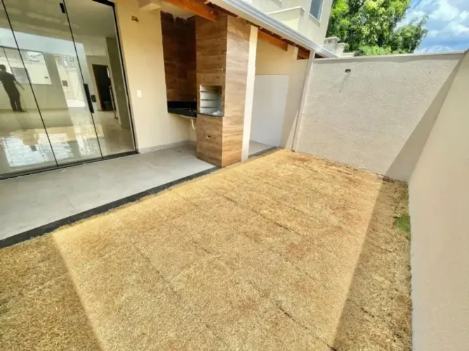 Casa com 3 quartos à venda, 98 m² por R$ 719.000 - Santa Branca - Belo Horizonte/MG