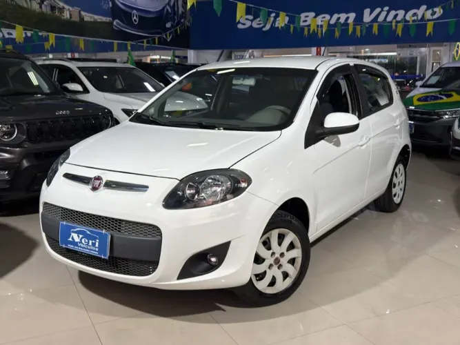 Fiat Palio Attractive 1.0 EVO Fire Flex 8V 5P 2014