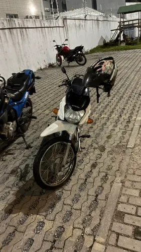 Vendo pop ano 2018 boa de tudo