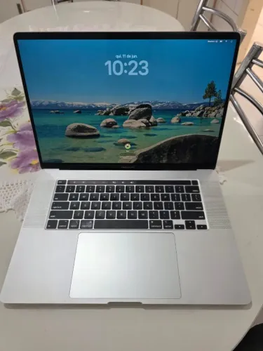 MacBook Pro 2019 i9 16gb 1 TERA SSD Placa de Vídeo 4gb - Aceito Troca