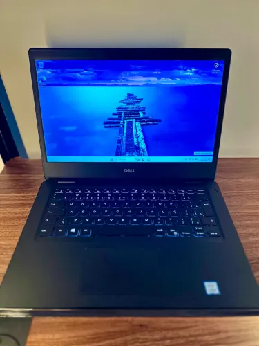 Notebook Dell i5 de 8 geração
