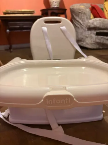 CADEIRA DE ALIMENTAÇÃO PORTÁTIL INFANTI