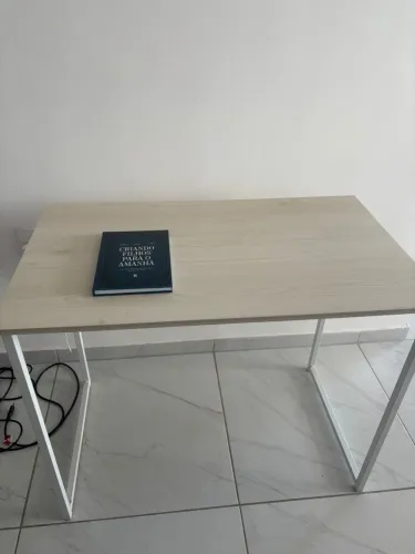 Mesa escrivaninha 