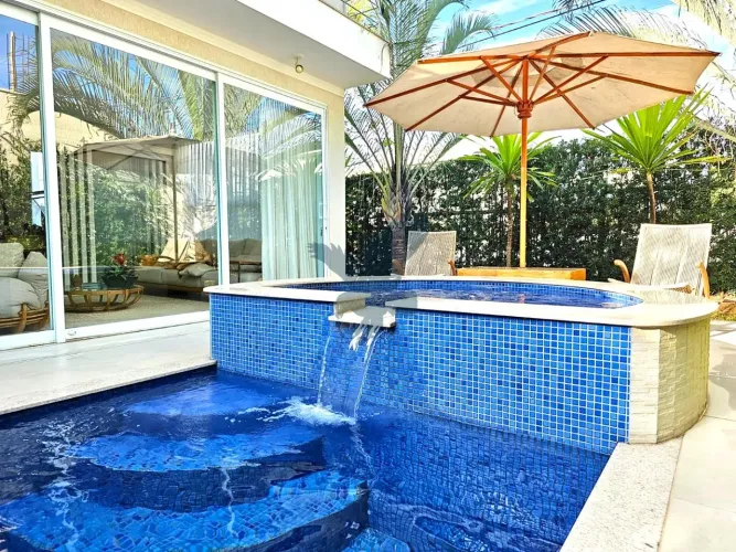 Casa a venda no condominio Parque dos Alecrins em Campinas