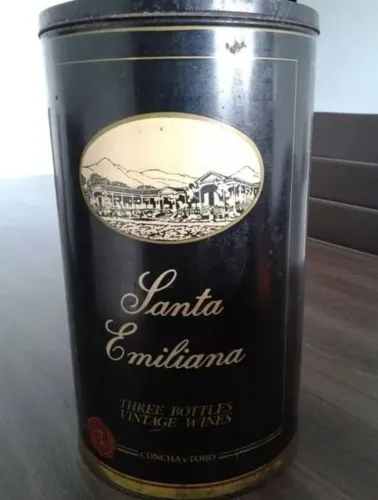 Lata Santa Emiliana Antiguidade Colecionável