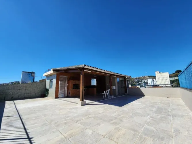 Cobertura com 224m² no Centro de Juiz de Fora por R$378.000