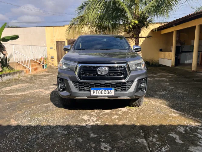 Toyota Hilux CD SRX 4X4 2.8 TDI 16V Diesel Aut. 2020