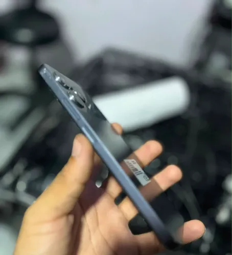 CELULAR 300,00