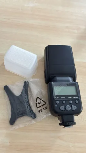 Flash Meike Nikon 950 ZERADO