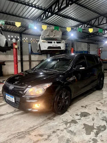 Hyundai I30CW 2.0 16V 145cv Aut. 5P 2011