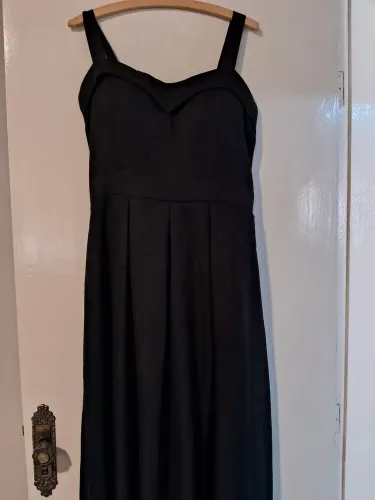 Vendo um vestido