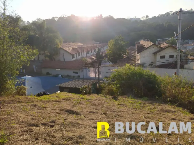 TERRENO PARA VENDA NO GRANJA VIANA!