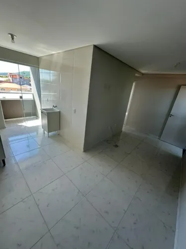 Lindo Apartamento 2 dormitório 01 suíte - vaga coberta - Elevador - gás central