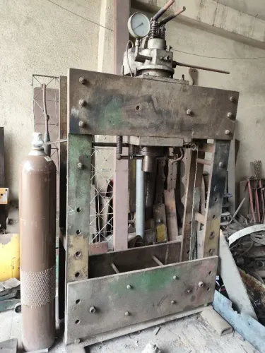 Prensa 100ton