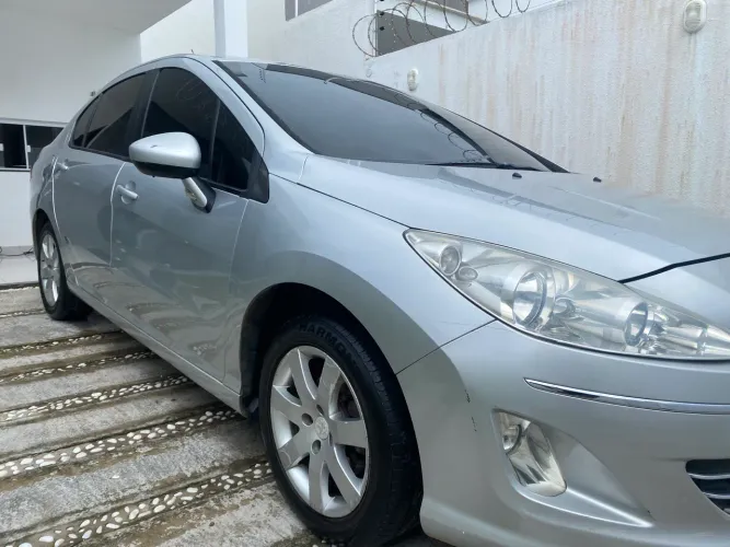 Peugeot 408 Sedan Allure 2.0 Flex 16V 4P Mec. 2014