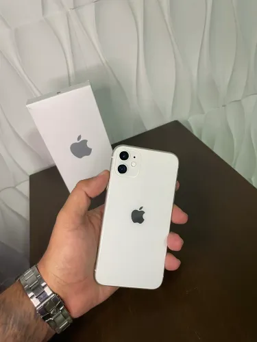 iPhone 11 - 128GB Estado de Novo