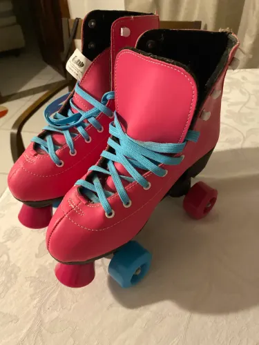 Patins tamanho 37