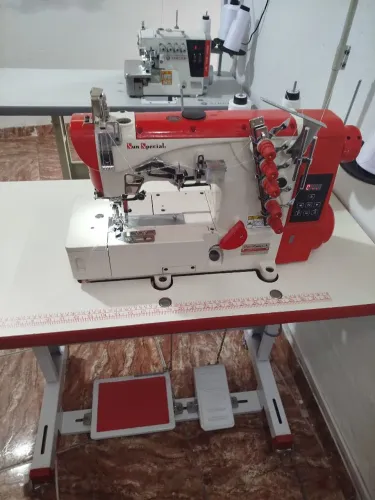 Máquina de costura
