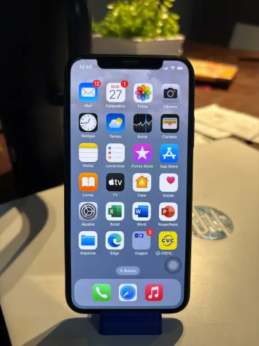 iPhone X