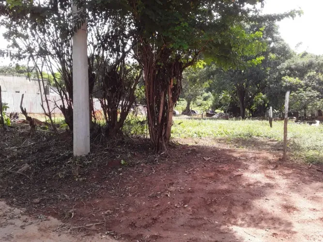 Imóvel para venda possui 2.000 metros quadrados em Vale do Sol - Aparecida de Goiânia - GO