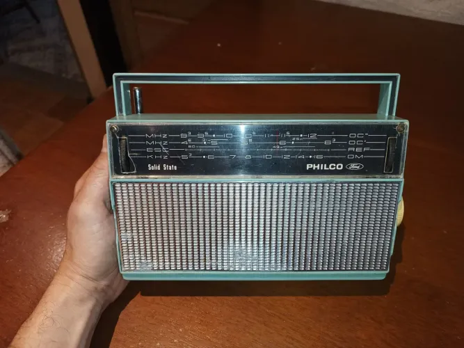 Rádio Philco Ford azul