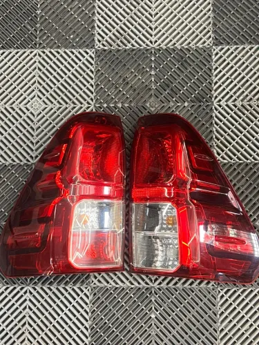 Lanternas Traseiras Hilux Original