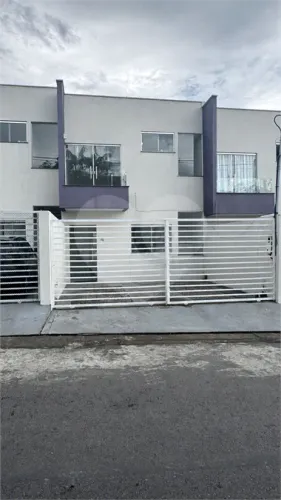 Duplex com 3 quartos para locação em Parque 10 de novembro - AM