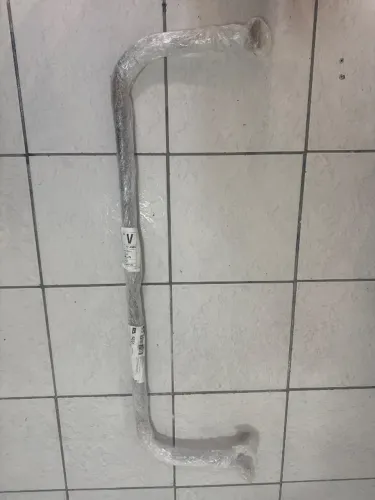 Arara de parede para loja
