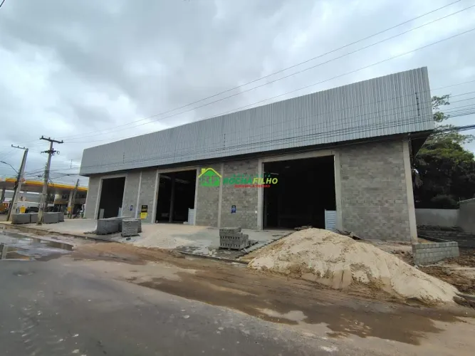GALPÃO COMERCIAL NO BAIRRO SÃO PEDRO.