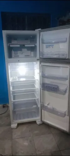 Geladeira Electrolux Frost Free turbo