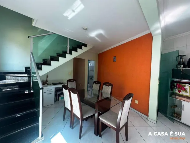 Casa Geminada à venda, 2 quartos, 2 suítes, 2 vagas, Alvorada - Contagem/MG
