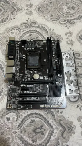 PLACA MÃE H110 GIGABYTE