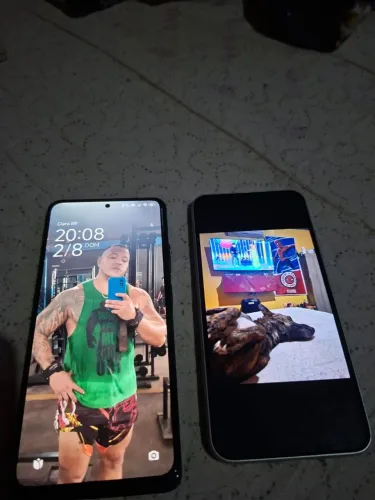 Vendo ou troco meu Samsung a54 de 256 gigas e meu poco x4pro 