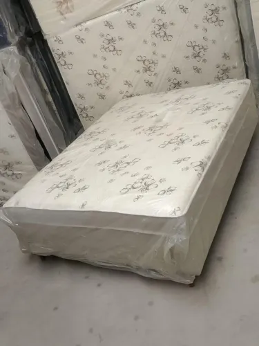 cama box casal acoplado com espuma de 10 cm de altura novas direto da fábrica