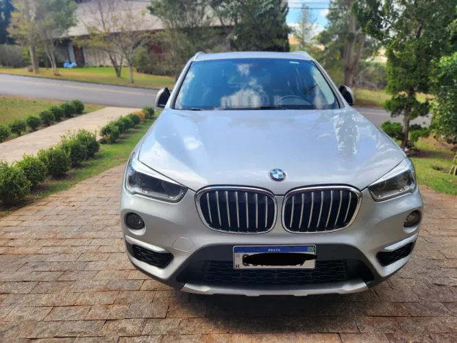 BMW X1 Sdrive 20I X-line 2.0 TB Active Flex 2018