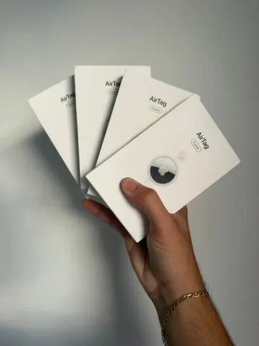 AirTag Apple - Pack com 4 Unidades Lacrados Na Caixa Novos