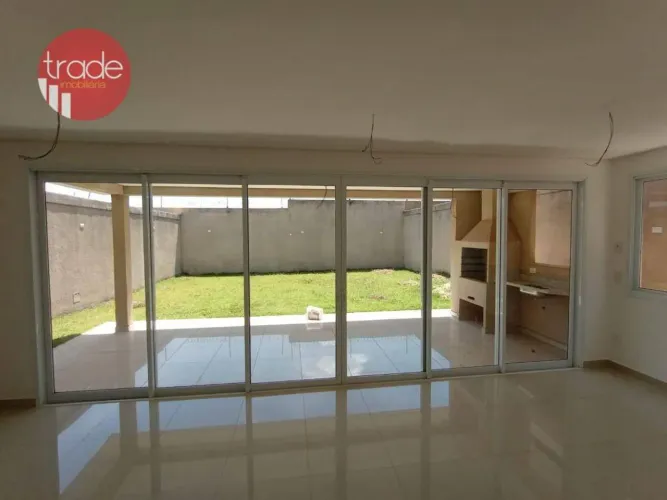 Casa em Condomínio Fechado de 03 Quartos no Bairro Vila do Golf em Ribeirão Preto com Vara