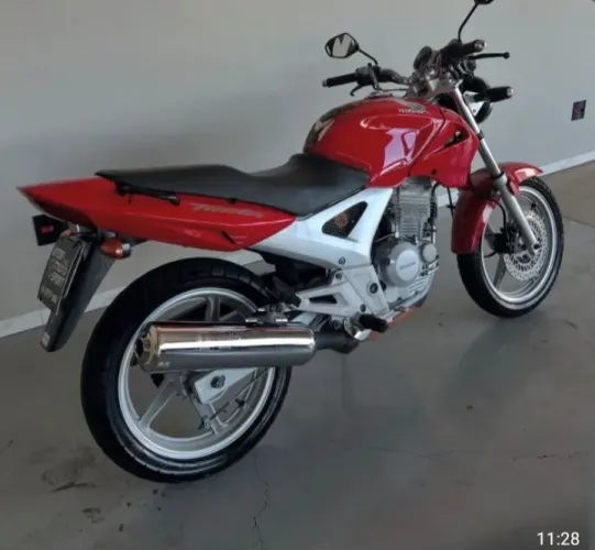 Vendo CBX TWISTER em perfeito estado