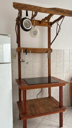 Fogão indução com paneleiro e suporte para forno-rústico em madeira maciça