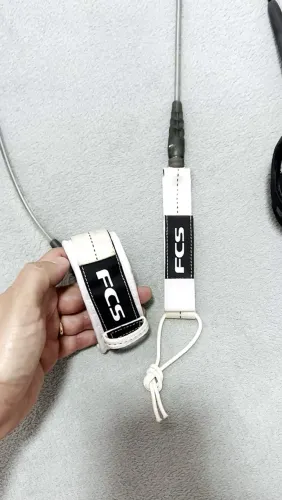 Leash FCS Branco [6'] Prancha Surf Seminovo 