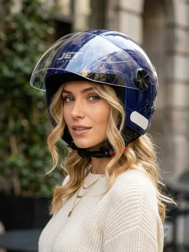 Capacete super conservado