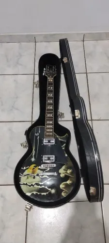 Guitarra Golden Les Paul + Case